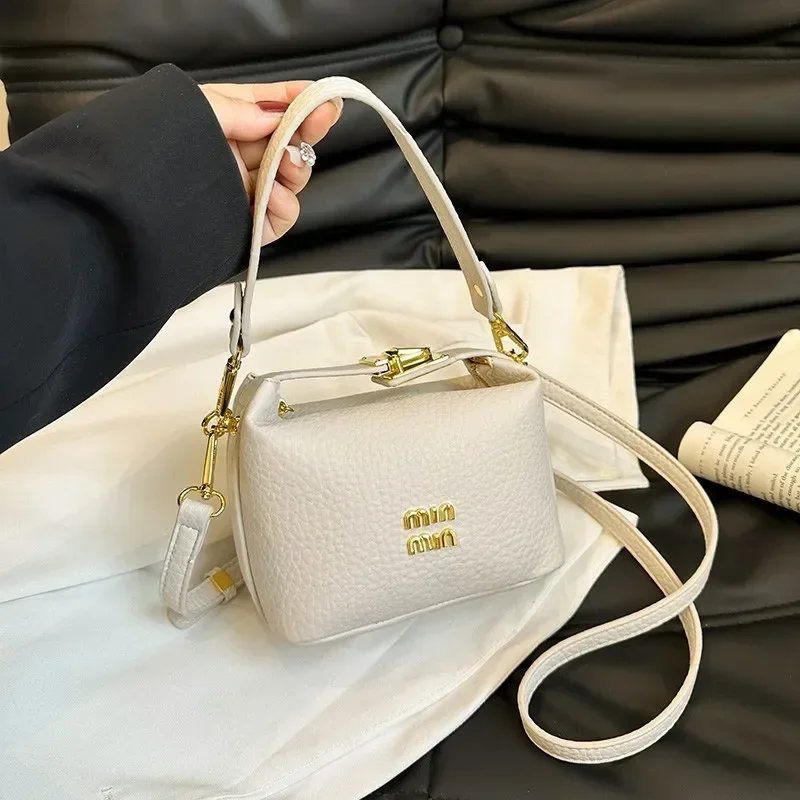 Bolso de Hombro de Cuero de Lu - Luxury Lifestyle Handbags reseña y precio